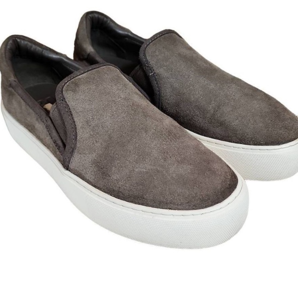 Ugg jass suede slip on sneakers size 9.5